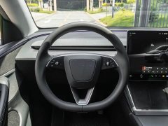Tesla Model Y Rear-Wheel Drive - ფოტო 11