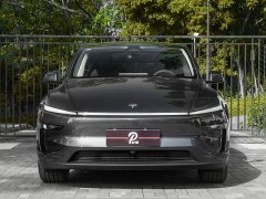 Tesla Model Y Rear-Wheel Drive - ფოტო 2