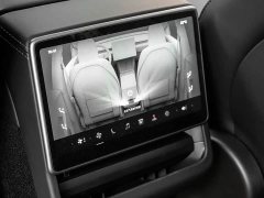 Tesla Model Y Rear-Wheel Drive - ფოტო 15