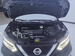 Nissan Qashqai 2.0L CVT Luxury - ფოტო 10