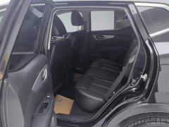 Nissan Qashqai 2.0L CVT Luxury - ფოტო 11