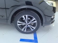Nissan Qashqai 2.0L CVT Luxury - ფოტო 6