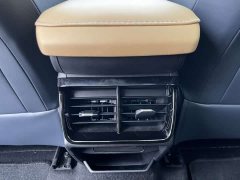 Geely Boyue L 2023 1.5TD DCT Luxury - ფოტო 18