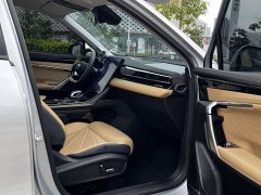 Geely Boyue L 2023 1.5TD DCT Luxury - ფოტო 20