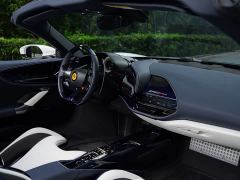Ferrari SF90 3.9T V8 Spider - ფოტო 18