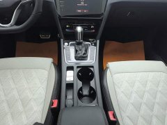 Volkswagen Magotan 2023 2 Million Units Commemorative Edition 330TSI DSG Luxury - ფოტო 16