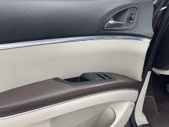 Buick GL8 Land Business Class Comfort Edition - ფოტო 14