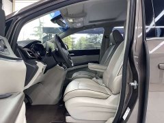 Buick GL8 Land Business Class Comfort Edition - ფოტო 16