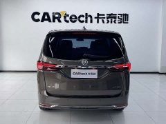 Buick GL8 Land Business Class Comfort Edition - ფოტო 3