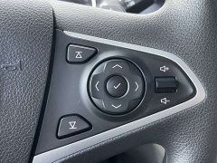 Buick GL8 Land Business Class Comfort Edition - ფოტო 8