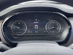Buick GL8 Land Business Class Comfort Edition - ფოტო 9