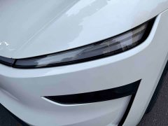 Tesla Model Y Rear-Wheel Drive - ფოტო 3