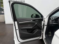 Audi Q5L Sportback 40 TFSI Luxury - ფოტო 10