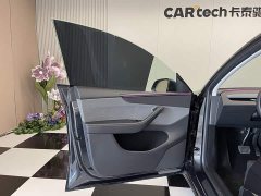Tesla Model Y Rear-Wheel Drive - ფოტო 16
