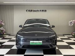 Tesla Model Y Rear-Wheel Drive - ფოტო 3