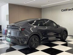 Tesla Model Y Rear-Wheel Drive - ფოტო 5