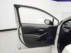 Toyota Corolla 1.8L CVT Luxury - ფოტო 7