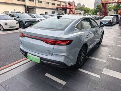 BYD Qin L DM-i Smart Drive Edition 120KM Superior - ფოტო 6