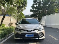 Toyota Camry 2.0G Luxury Edition - ფოტო 1