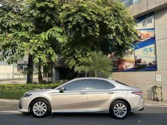 Toyota Camry 2.0G Luxury Edition - ფოტო 3