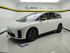 Li Auto i8 Standard Edition - ფოტო 1