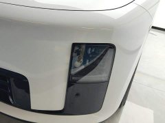 Li Auto i8 Standard Edition - ფოტო 5