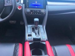 Honda Civic Hatchback 220 Turbo CVT Trendy Control - ფოტო 16