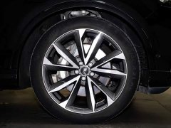 Audi Q7 55 TFSI quattro S line Sport - ფოტო 12