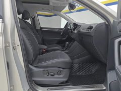 Volkswagen Tiguan L 330TSI Automatic Two-Wheel Drive R-Line Flagship - ფოტო 8