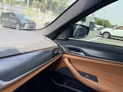 BMW 5 Series (Imported) Facelift 530i M Sport Package - ფოტო 10
