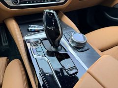 BMW 5 Series (Imported) Facelift 530i M Sport Package - ფოტო 8