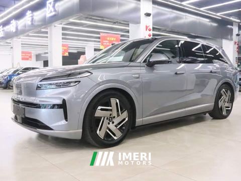 2025 Onvo L90 Ultra Six-Seater
