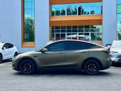 Tesla Model Y Rear-Wheel Drive - ფოტო 11