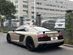 Audi R8 V10 Coupe Performance - ფოტო 4