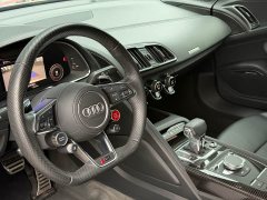 Audi R8 V10 Coupe Performance - ფოტო 8