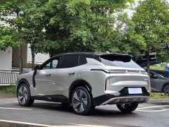 Lynk & Co Geely Lynk & Co 08 EM-P 2023 120km Extended Range Halo - ფოტო 6