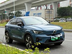 Volvo C40 2022 Long Range Pro - ფოტო 3