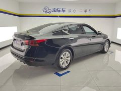 Nissan Teana 2.0L XE Exclusive Edition - фото 3