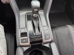 Honda Civic Hatchback 220 Turbo CVT Trendy Control - ფოტო 12