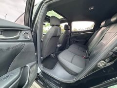 Honda Civic Hatchback 220 Turbo CVT Trendy Control - ფოტო 16