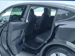 Tesla Model Y Rear-Wheel Drive - ფოტო 11