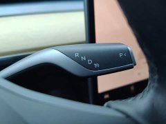 Tesla Model Y Rear-Wheel Drive - ფოტო 16