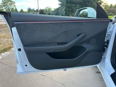 Tesla Model 3 Long Range All-Wheel Drive - ფოტო 13
