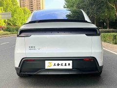 Tesla Model Y L 2025 Long Range All-Wheel Drive - ფოტო 10