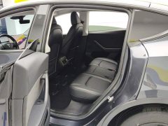 Tesla Model Y Rear-Wheel Drive - ფოტო 11