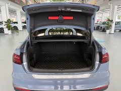 Audi A4L 40 TFSI quattro RS Package Dynamic Edition - ფოტო 5