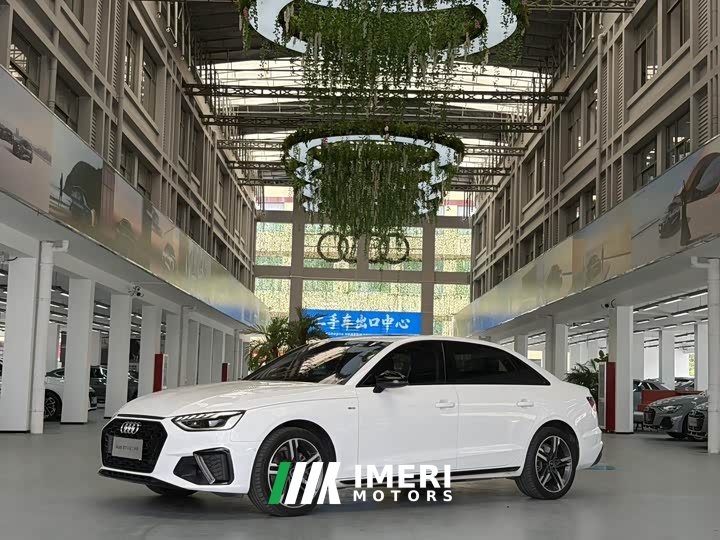 Audi A4L 40 TFSI Luxury Dynamic - ავტომობილი ჩინეთიდან