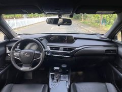 Lexus UX 260h Exploration & Interest Edition - ფოტო 17