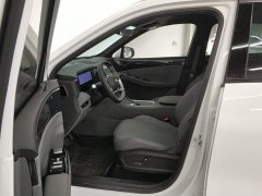 Geely Galaxy L7 EM-i 115km Explorer Edition - ფოტო 9