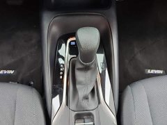 Toyota Corolla Hybrid 1.8H E-CVT Luxury - ფოტო 16